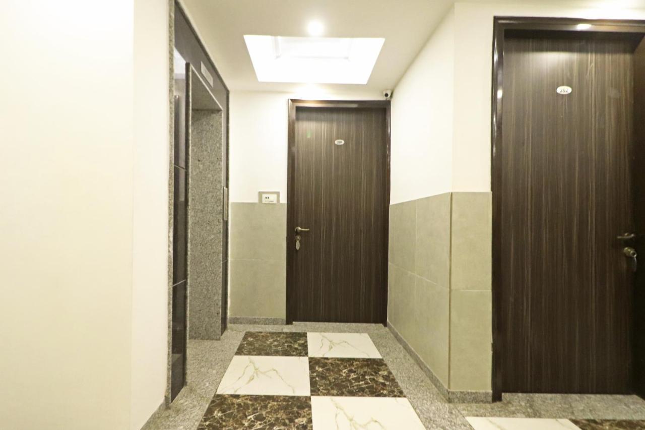 Hotel Almora Near Delhi Airport New Delhi Exteriör bild